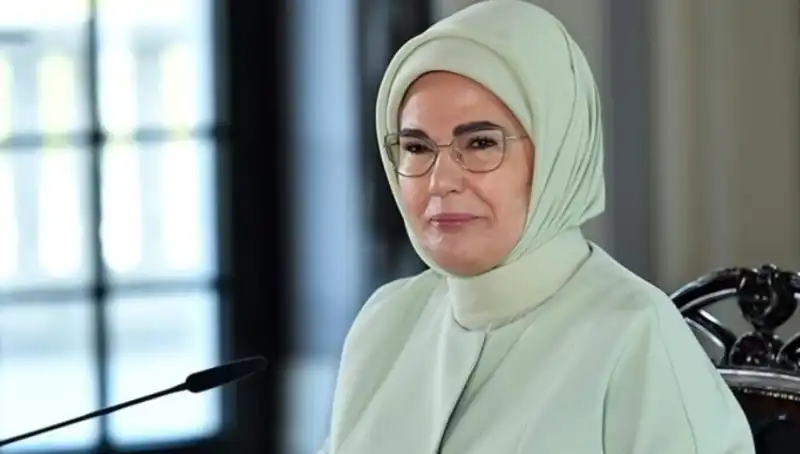 Emine Erdoğan, Uluslararası Aile Forumu'nda Aile Değerlerinin Önemi Vurguladı