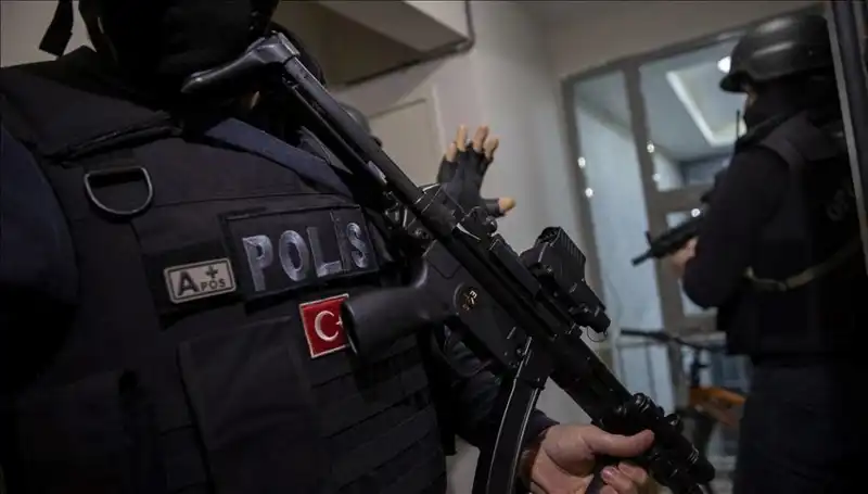 Afyon'da Büyük Operasyon: 26 Şüpheli Çökertildi!
