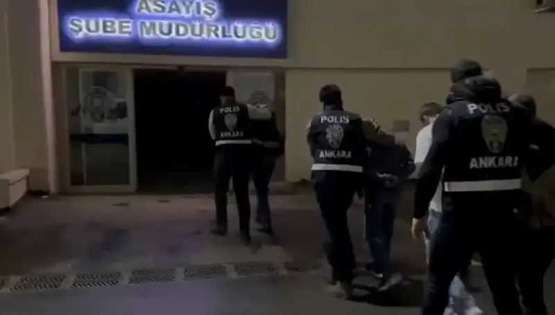 Ankara'da "Rest" Operasyonu: 35 İş Yeri Mühürlendi, İş Dünyası Şaşkın!
