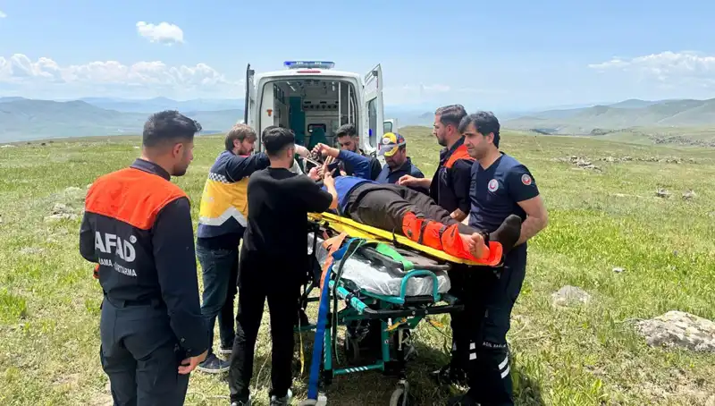 Kayalıkta Düşen Çoban İçin Düzenlenen Kurtarma Operasyonu