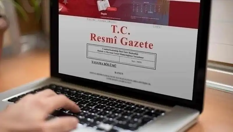 21 Mayıs 2025'te Resmi Gazete'de Neler Oldu? Kriz ve Reformlar