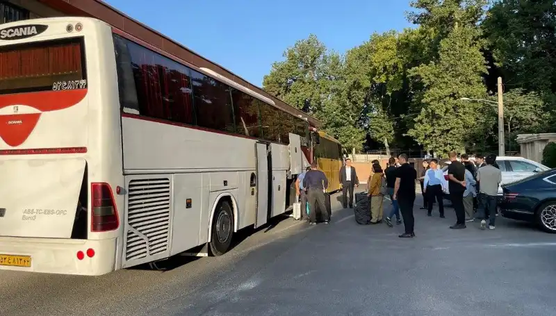 Şiraz'da Feci Kaza: 21 Can Kaybıyla İthaf Edilen Otobüs Devrildi