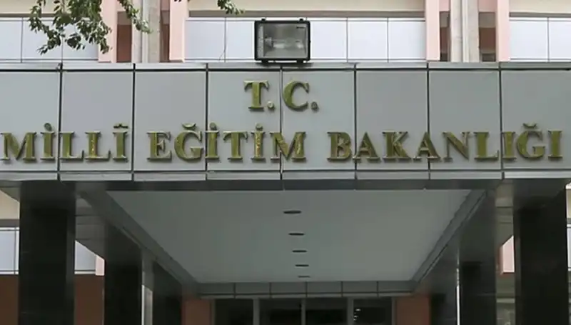 MEB'den Önemli Uyarı: Sahtecilere Dikkat Edin!