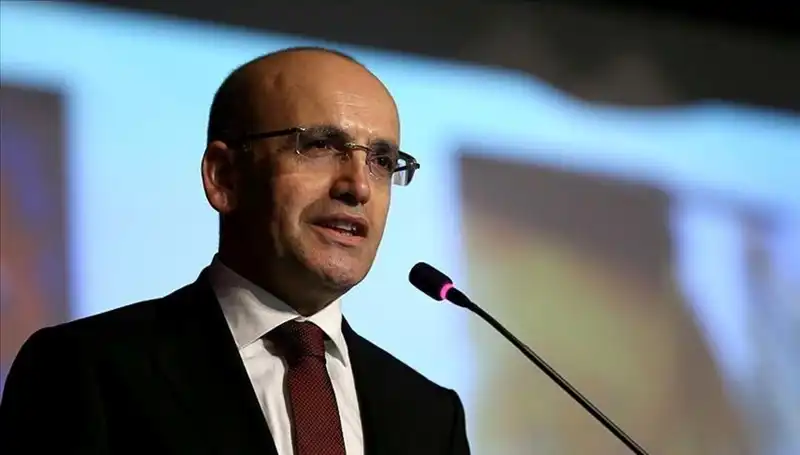 Bakan Şimşek, Ekonomi Politikasını Belirlemek İçin Yoğun Bir Görüşme Sürecine Girdi
