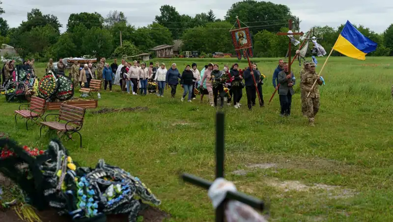 İngiliz Asker Ukrayna’da Hayatını Kaybetti: Savaşın Karanlık Yüzü