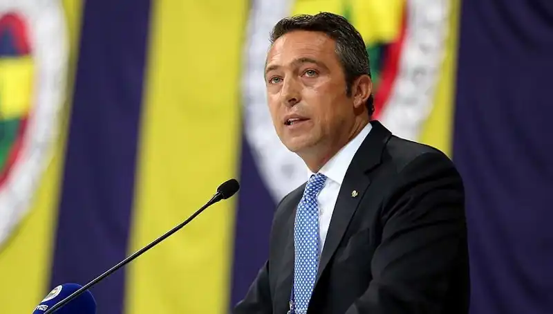 Ali Koç'tan Yeni Sezon Hamleleri: Futbolu Sarsacak Kararlar Alıyor