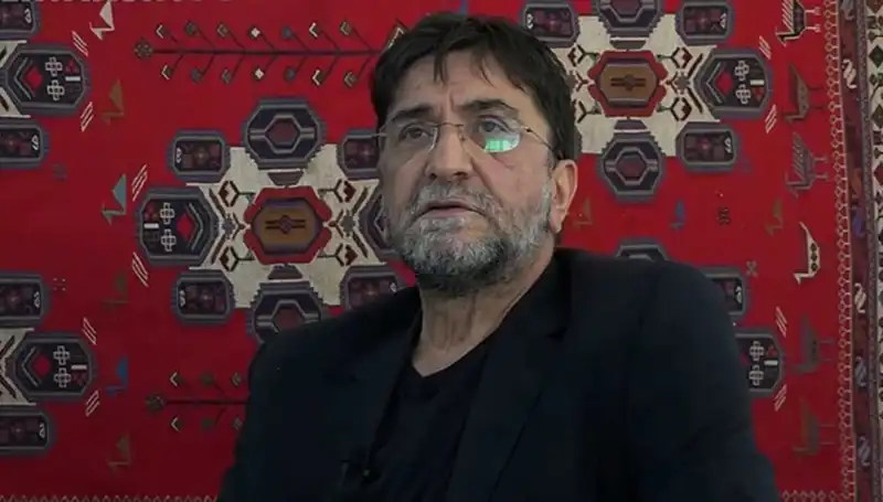 Gazeteci Nihat Genç Hayatını Kaybetti: Medya Dünyasında Büyük Bir Kayıp