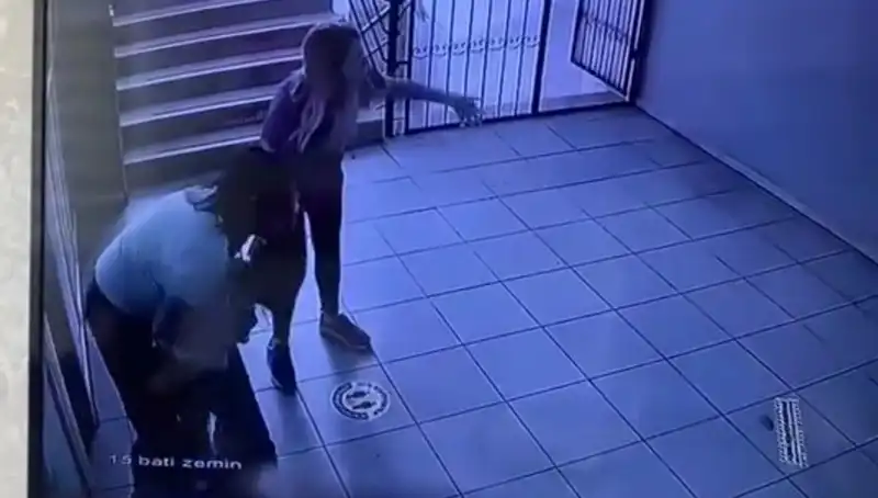 Öğretmenin Heimlich Manevrası: Bir Hayat Kurtarma Hikayesi
