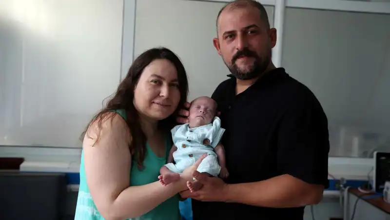 800 Gram Dünya'ya Gelen Minik Kahraman: 5 Aylık Hayat Mücadelesi