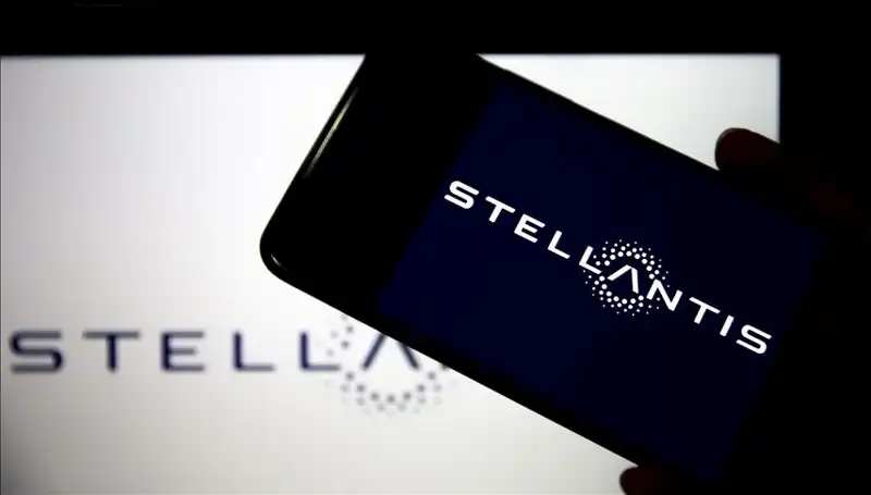 Stellantis'in Fabrika Kapanmaları: Otomotiv Devi Risk Altında mı?