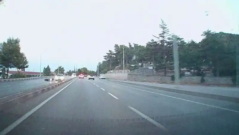 Otomobil ve Motosiklet Çarpıştı: Kaza Anında Yaşananlar ve Son Gelişmeler