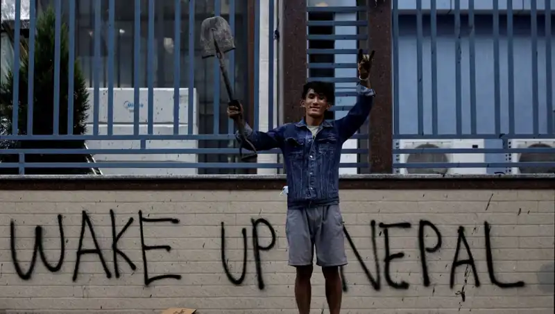 Nepal’de Z Kuşağının İhtişamı: İlk Kadın Başbakan Yolda!