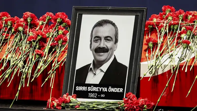Türkiye Büyük Millet Meclisi'nde Sırrı Süreyya Önder Anması: Geçmişe Yolculuk