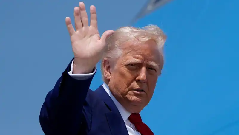 Trump'ın Doğum Gününde Gelen Tartışmalı Fatura: 45 Milyon Dolar!