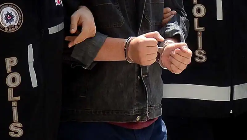 Bursa'da Uyuşturucu Operasyonu: 327 Zanlı Tutuklandı