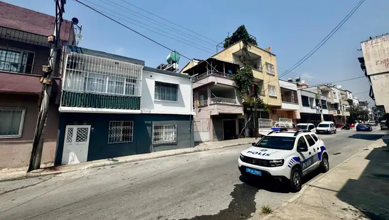 Silah Sesleri Sonrası Korkunç Gerçek: Anne Kızın Ölümü Şok Etti
