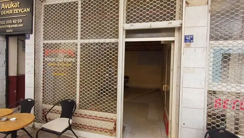 Yarım Asırlık Dükkan Tarihe Karıştı: Sadece İsim Kaldı