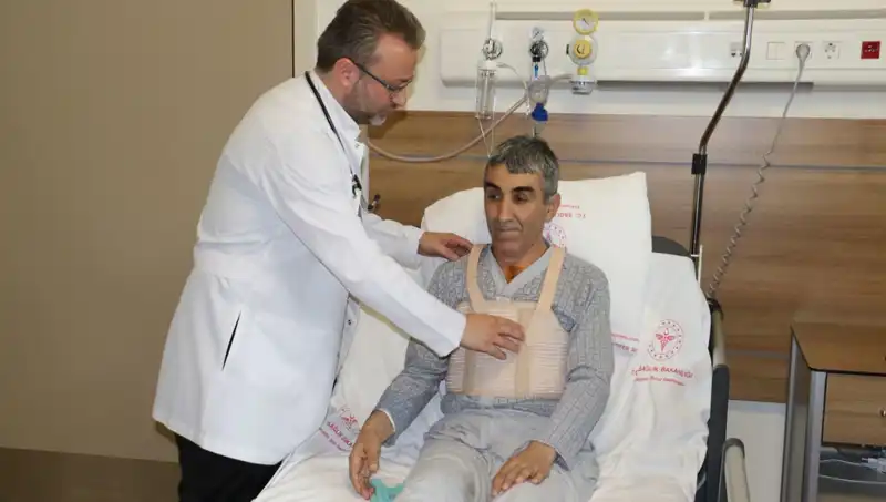 Aort Damarı Yırtılması: Hayat Kırılmasını 8,5 Saatte Aşan Ağıt