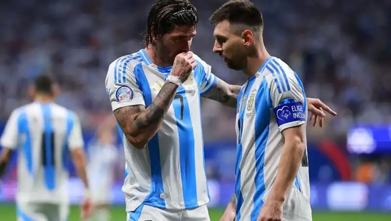 Rodrigo de Paul, Messi ile Görüşmek İçin Yeniden Bir Araya Geldi!