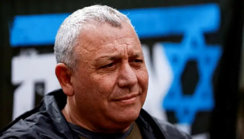 Gadi Eisenkot'un İstifası: İsrail'de Siyasi Sarsıntılar Başladı!
