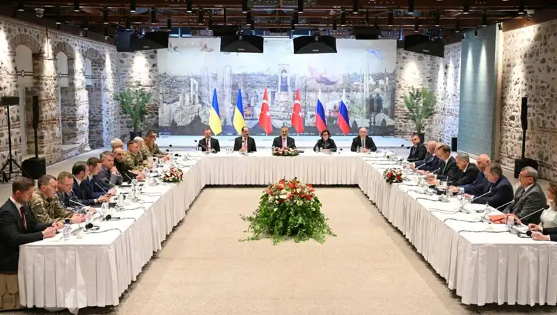 İstanbul’da Barış Zirvesi: Rus Heyeti Türkiye’de Kritik Görüşmeler Yapıyor