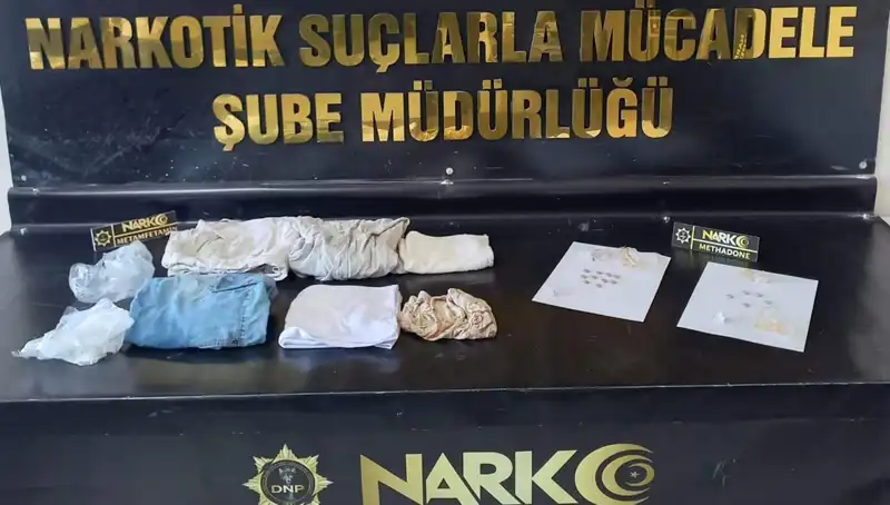 Midesinde Kapsül Kapsül Uyuşturucu Bulunan Yabancı, Gözaltına Alındı!