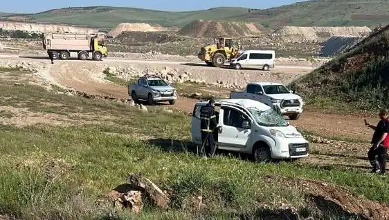 Mardin’de Yaşanan Kaza: Dört Kişi Yaralandı, Olayın Ayrıntıları Ortaya Çıktı
