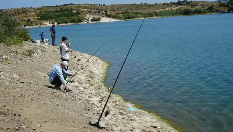 Barajdaki Kafesler Patladı! Yerel Halk Büyük Şaşkınlık Yaşadı