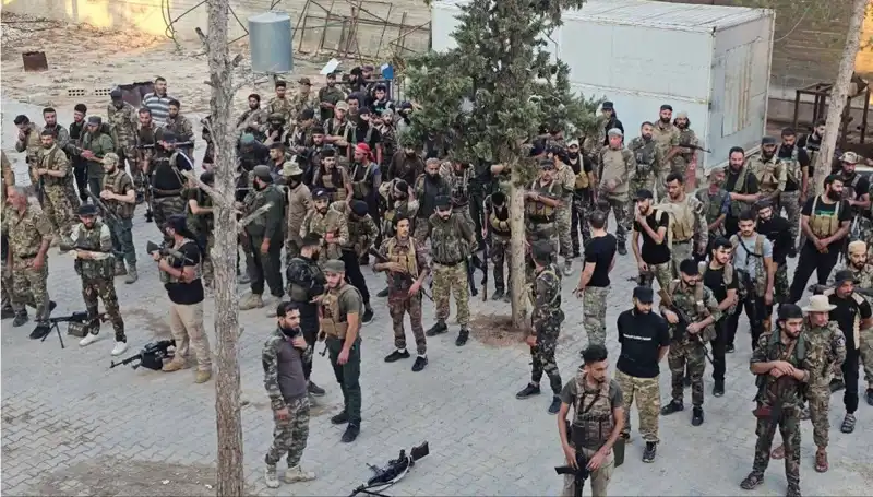 Suriye, PKK/YPG Tehdidine Yanıt Olarak Halep'e Güç Sevkiyatı Yaptı