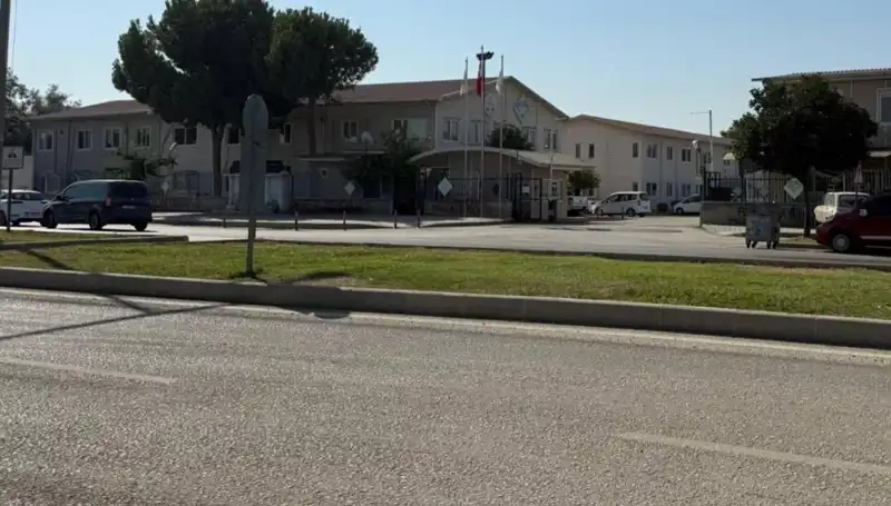 Adana'da Amir Dehşeti: Bir İşçi Tabancayla Vuruldu, Olay Şokta!