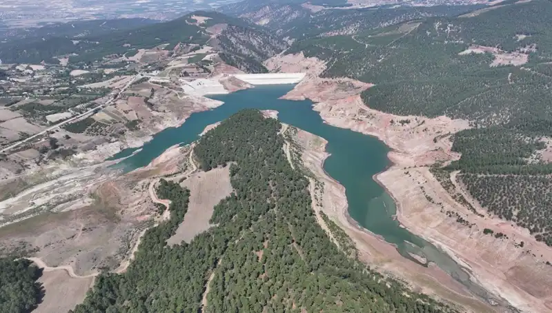 Denizli'de Su Krizi: Doluluk Oranı Yüzde 23'e Düşerek Acil Çağrı Yapıldı
