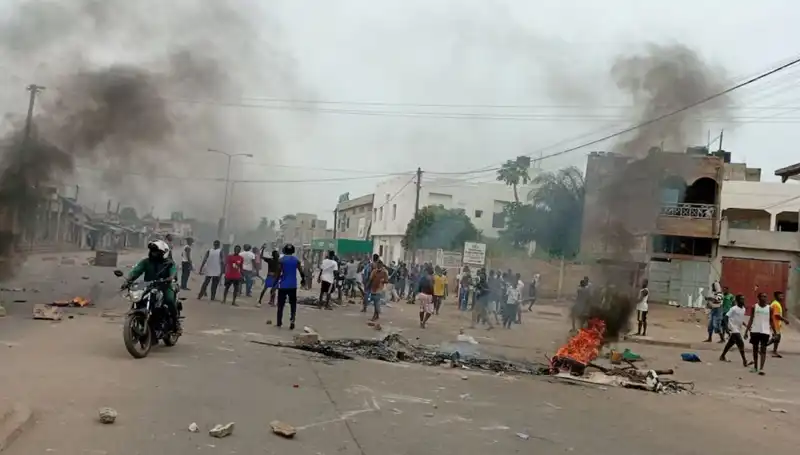 Togo'daki Protestolar: Nehirlerde 7 Ceset Bulundu, Ülke Karıştı!