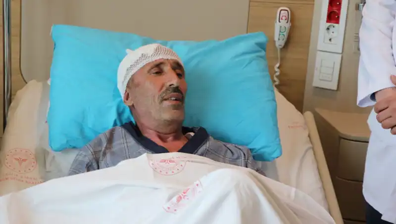 Şiddetli Baş Ağrısı Servis Sınıfı Olmuştu: Beyin Kanaması Korkusu