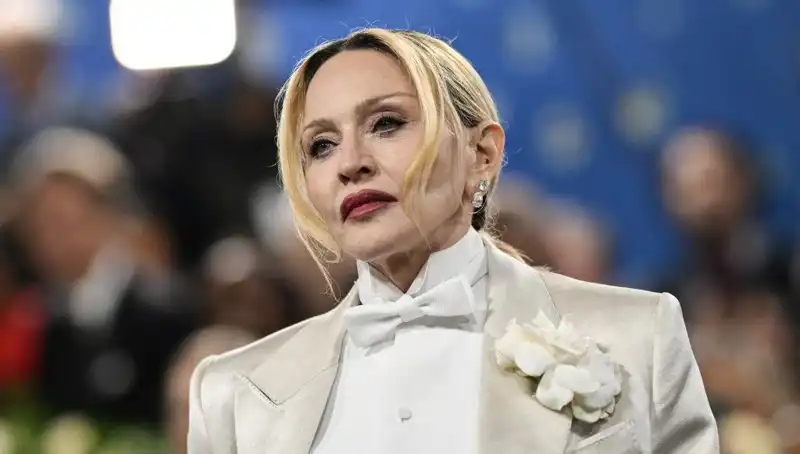 Madonna'nın Yeni Diyeti: Kanserle Savaşan Besin Tercihleri